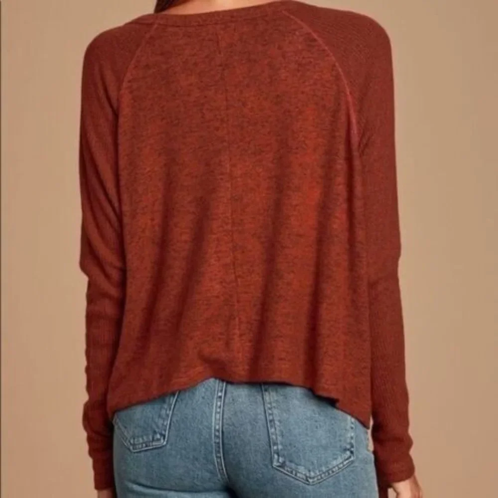 Lulu's Cozy Central Rust Orange Ribbed Sweater Top Medium - Picture 3 of 5